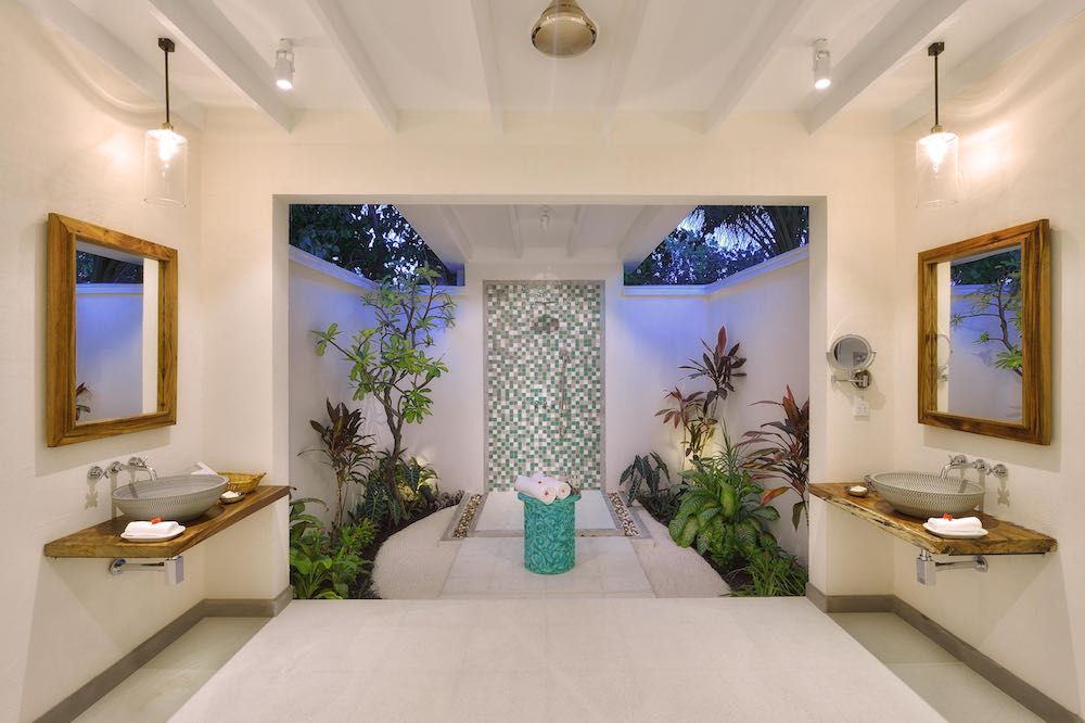 Deluxe Beach Villa photo 2